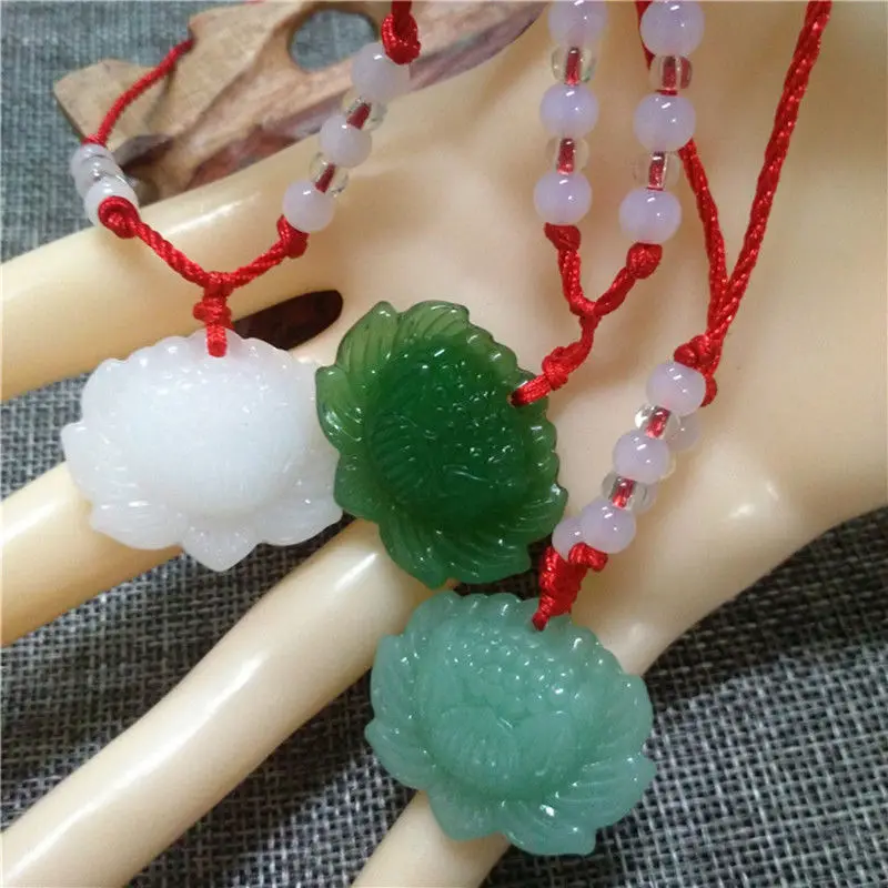 Natural Green Jade Lotus Penda - Necklaces ulasan dan harga